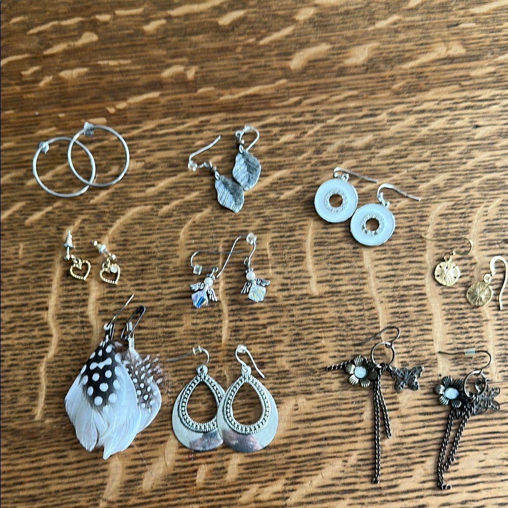 3/$15 Silver and Gold Earrings 9 Pairs Feathers Angels Flowers Hearts Circkes